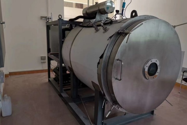 東北某營養品公司采購食品型冷凍干燥機用于生產高檔營養品項目